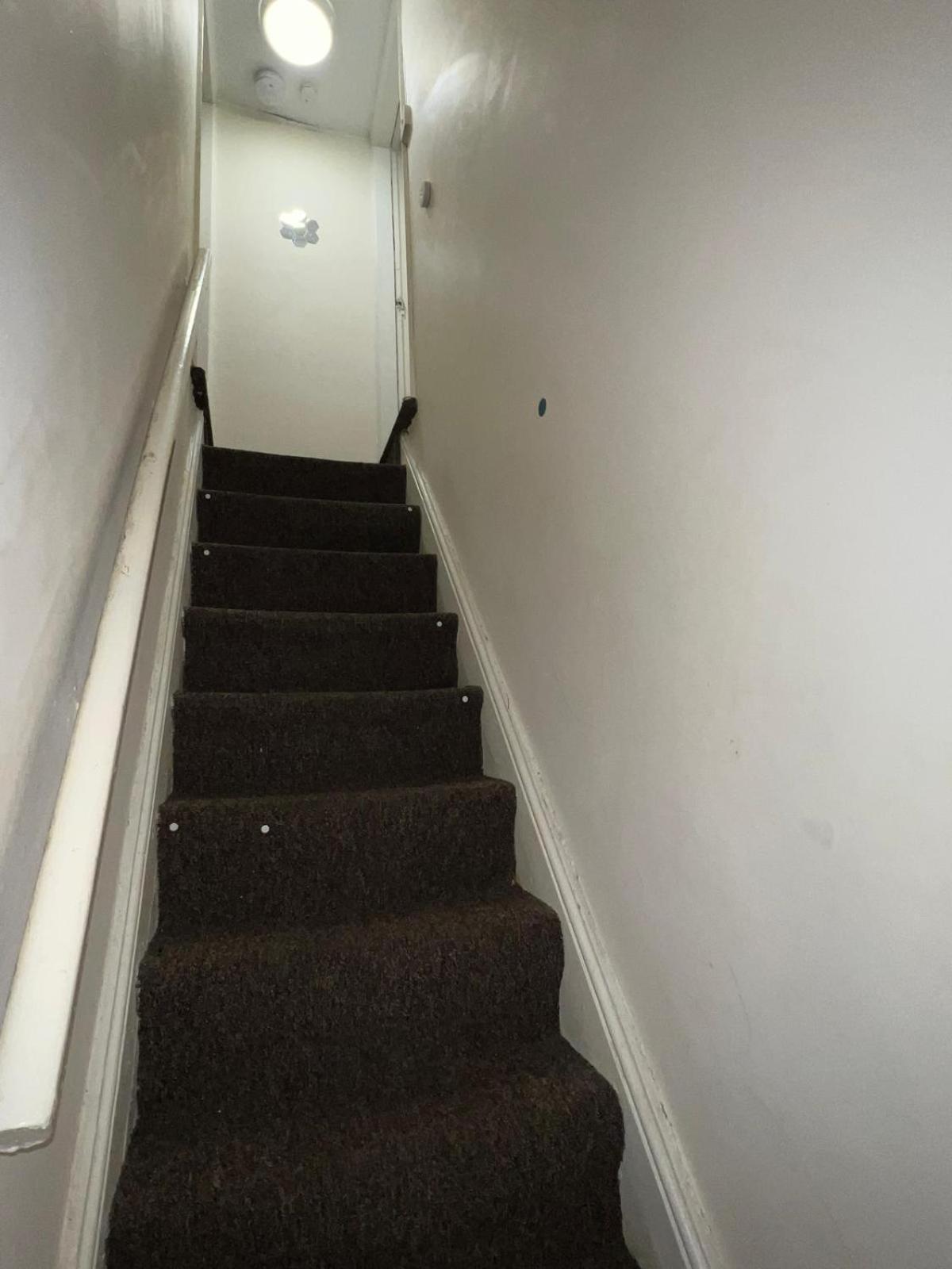 Lovely Room Within 5 Mins Walk To Stoke Train Station With Double And Single Room Zewnętrze zdjęcie